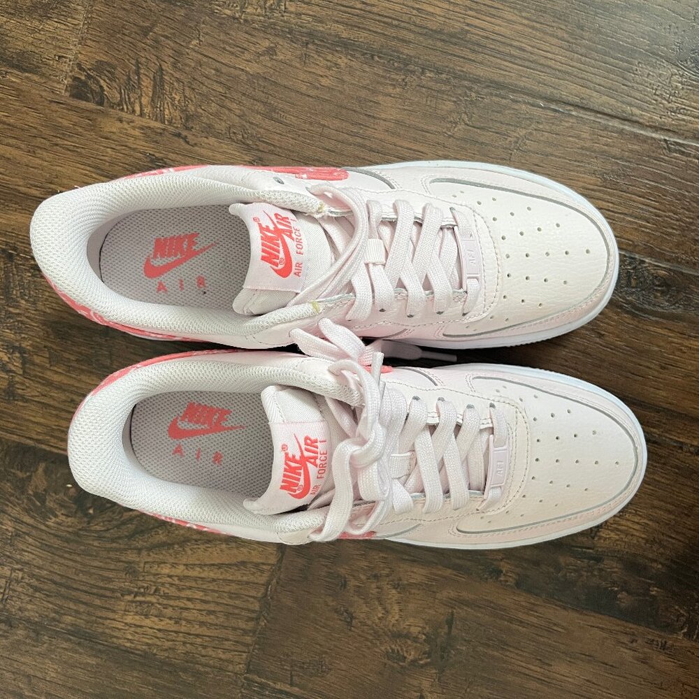 Nike Air Force 1 Low Women's Size 7.5 Pearl Pink Paisley White Shoes FD1448-664 - Picture 8 of 10